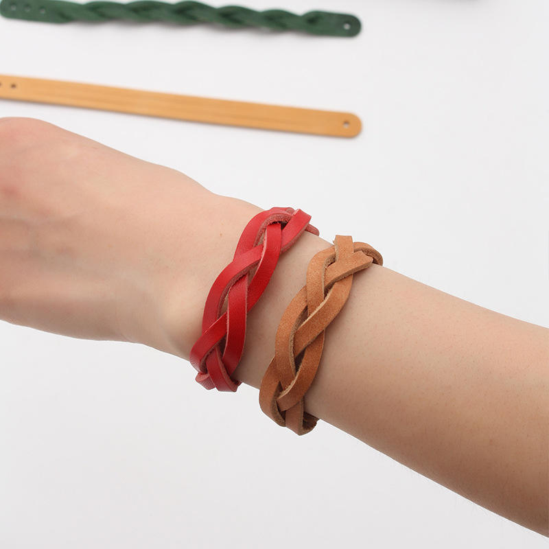 Mystery Braid Bracelet Leather Cutting Dies with Wood Frame